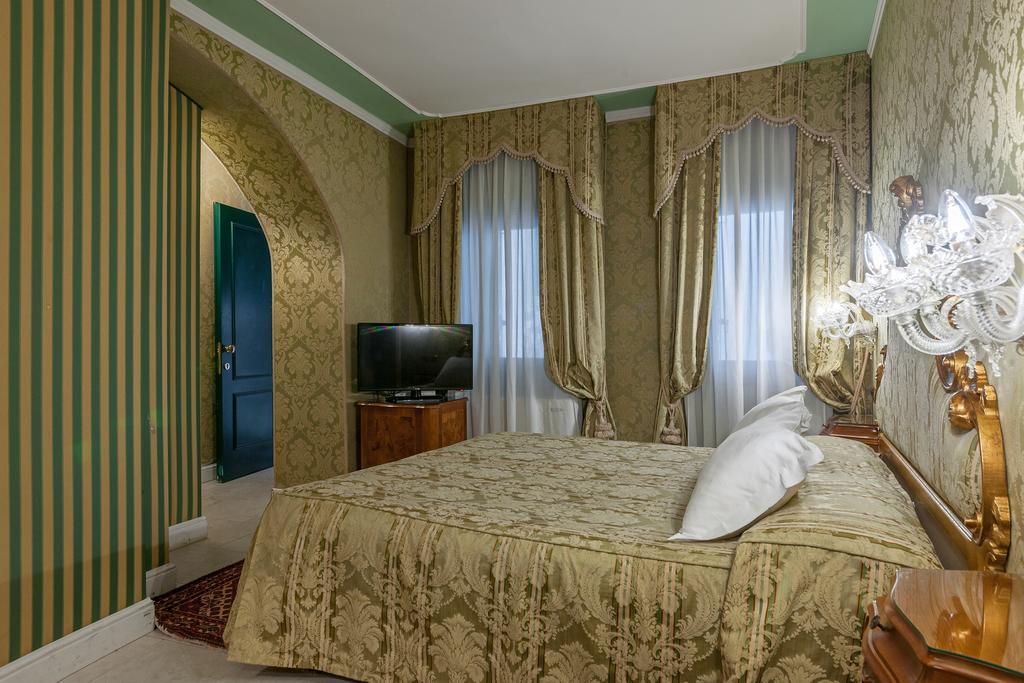 Al Ponte Antico Hotel Venice Ngoại thất bức ảnh